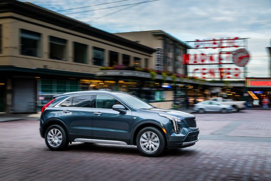  Cadillac XT4 Premium Luxury 2018 года  (NA) (фото 32 из 34)